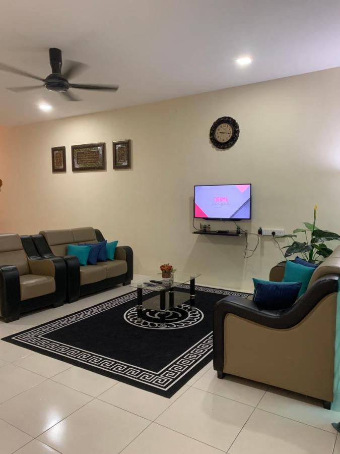 Zillqayyim Homestay Seri Iskandar Ngoại thất bức ảnh